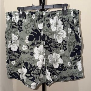 Columbia Green Black White Floral Swim Trunks